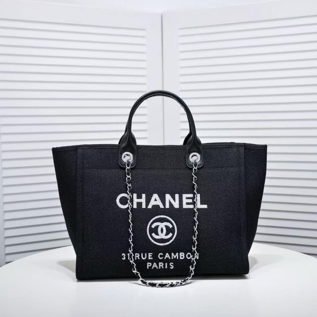美品 CHANEL ショルダーバッグ