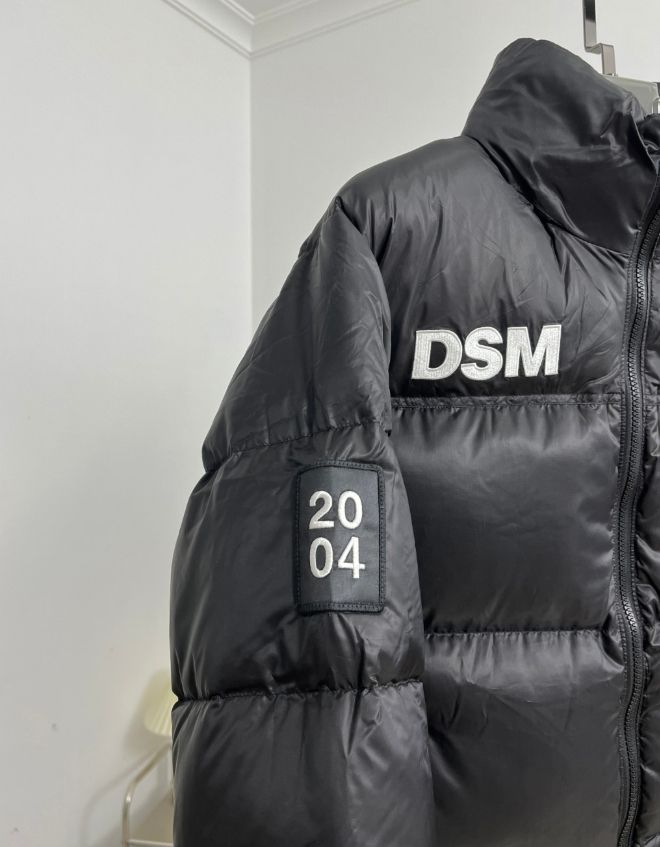 Moncler｜ノースフェイス dsm共同モデル Nutse Jaet 15周年限定 スタンドカラーダウンジャケット