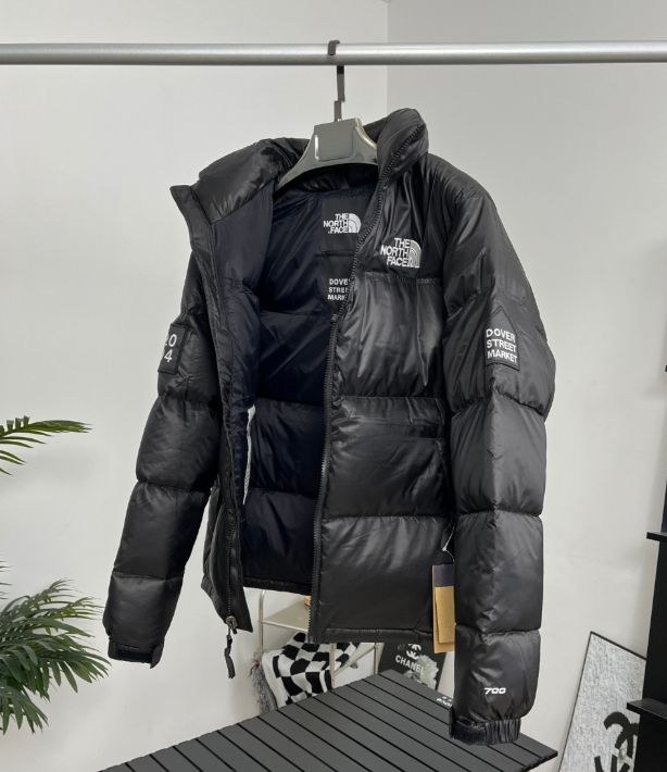 Moncler｜ノースフェイス dsm共同モデル Nutse Jaet 15周年限定 スタンドカラーダウンジャケット