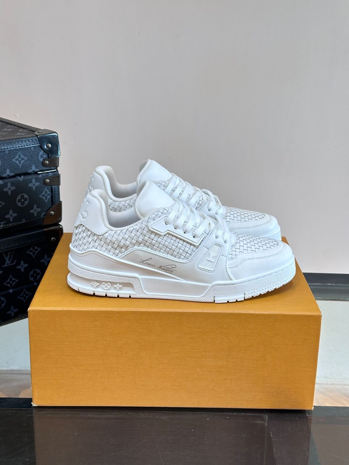 Louis Vuitton trainer ホワイトメンズカジュアルスニーカー