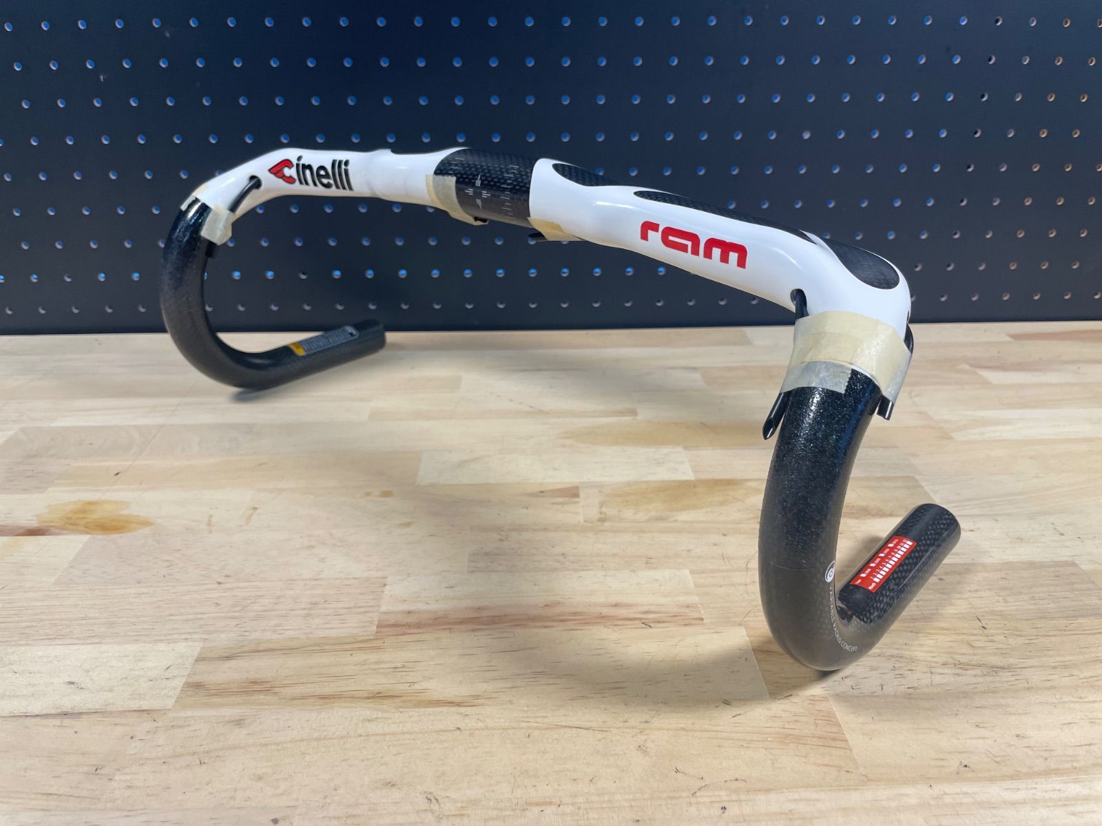 c0602□NEW□CINELLI チネリ ram ラム カーボンハンドル 未使用