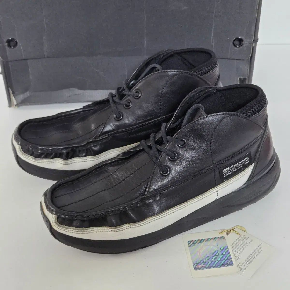 (260) VISVIM NEIGHBORHOOD（ネイバーフッド）モワット モカシンシューズ ブラック
