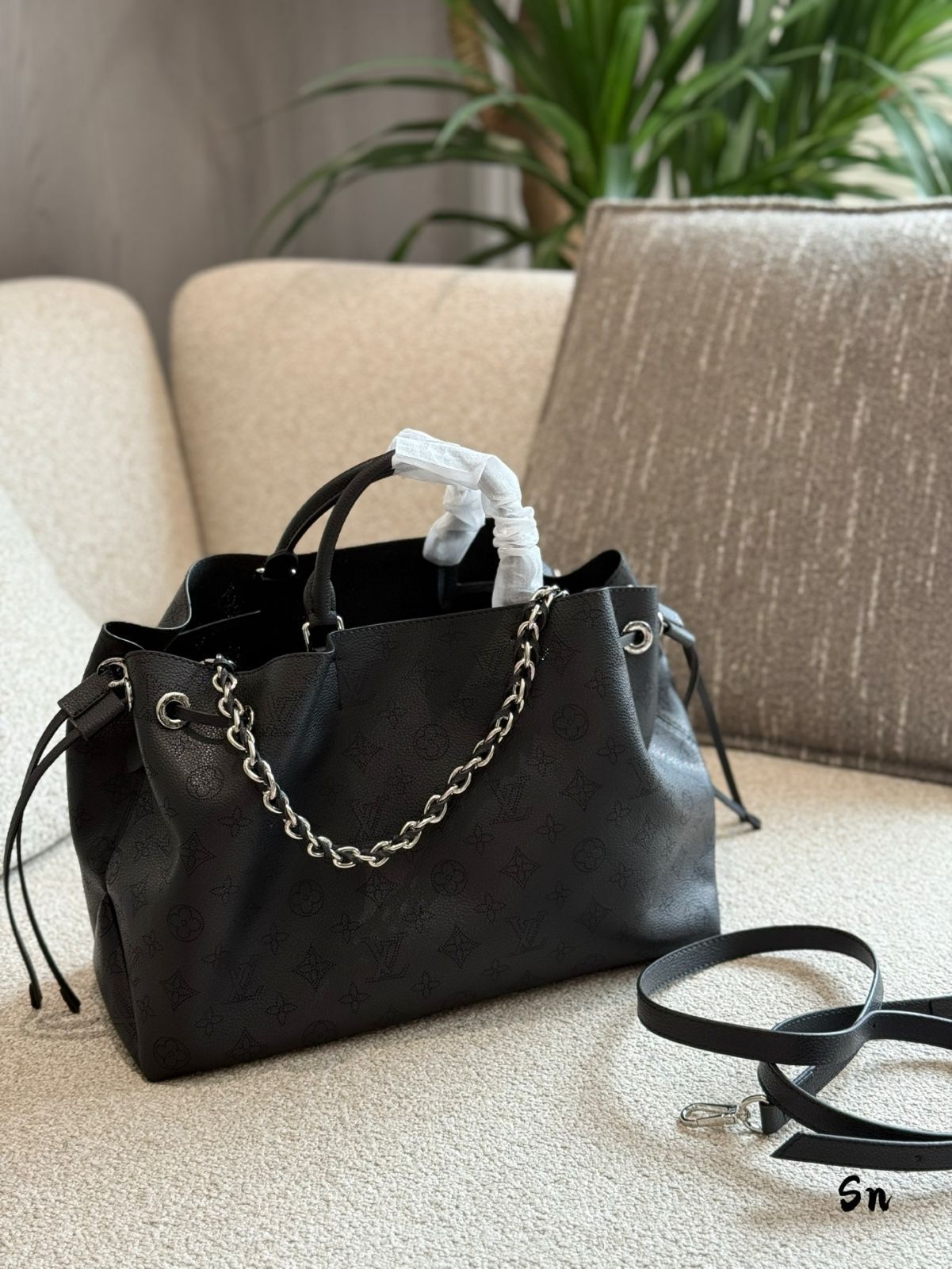 【今日特価】Louis Vuitton Bella Mahina Drawstring Bag・ルイ・ヴィトン Bella マヒーナ ドローストリング バッグ-WTO輸入3