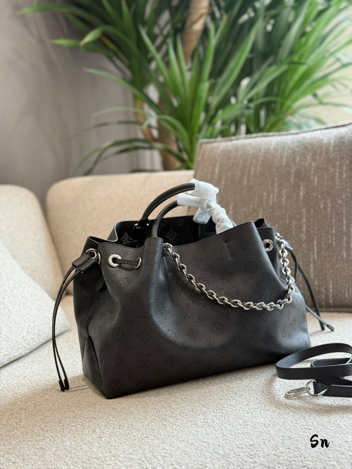 【今日特価】Louis Vuitton Bella Mahina Drawstring Bag・ルイ・ヴィトン Bella マヒーナ ドローストリング バッグ-WTO輸入3