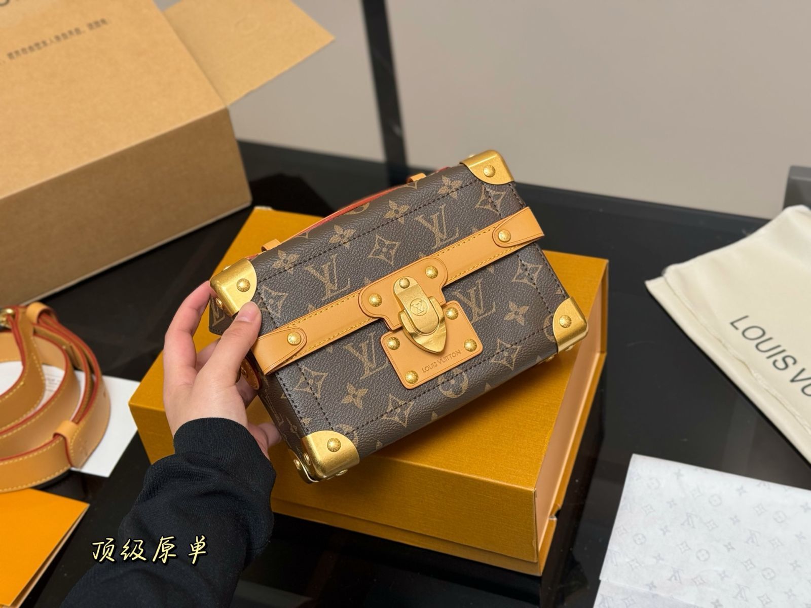 【今日特価】LV Mini Soft Trunk ルイ・ヴィトン ミニ ソフト トランク ボックスバッグ-WTO輸入3