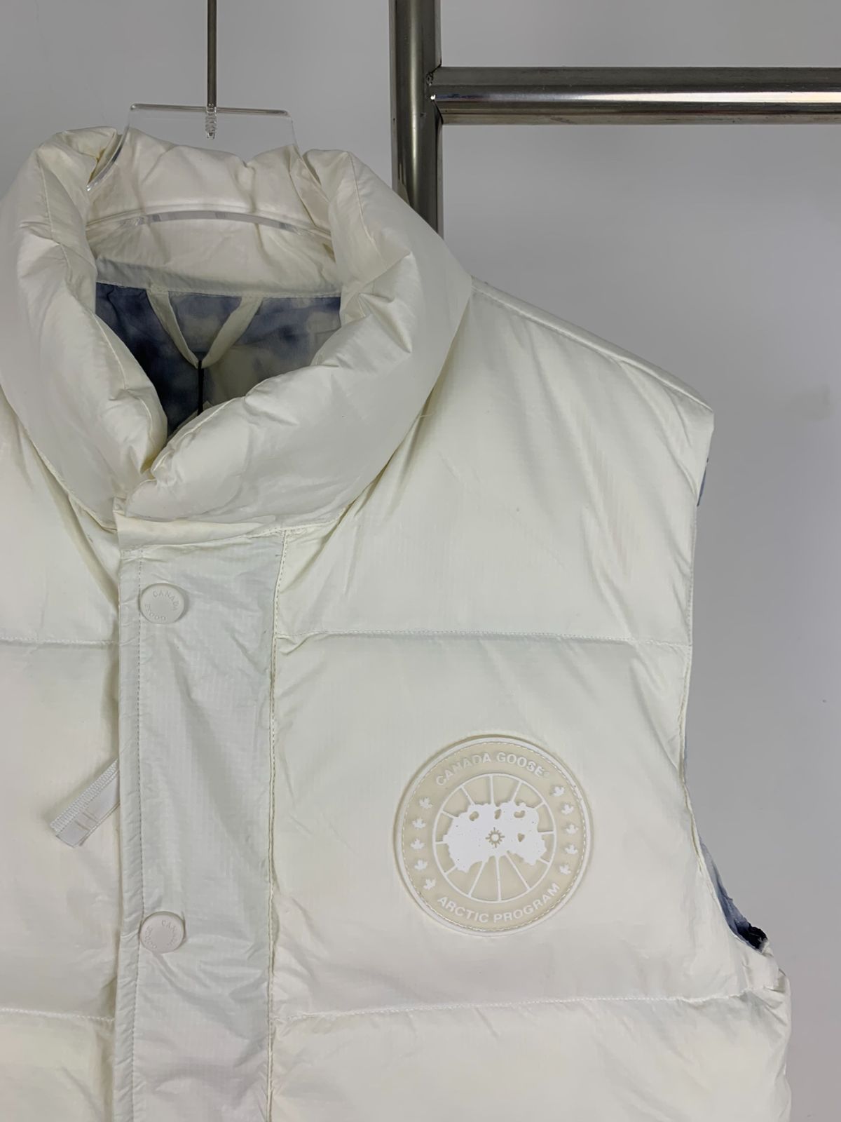 カナダグース ダウンベスト ホワイトレーベル Canadagoose/カナダグース ホワイトレーベル グレイシャーダウンベスト