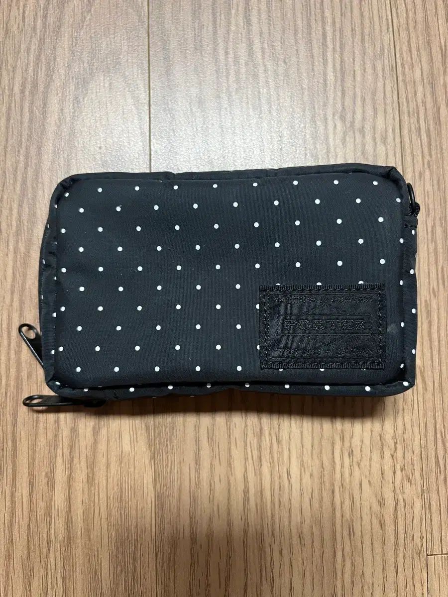 Porter 吉田（ヨシダ）ポーター BlackBeauty ドット ミニ ポーチ 26,084円