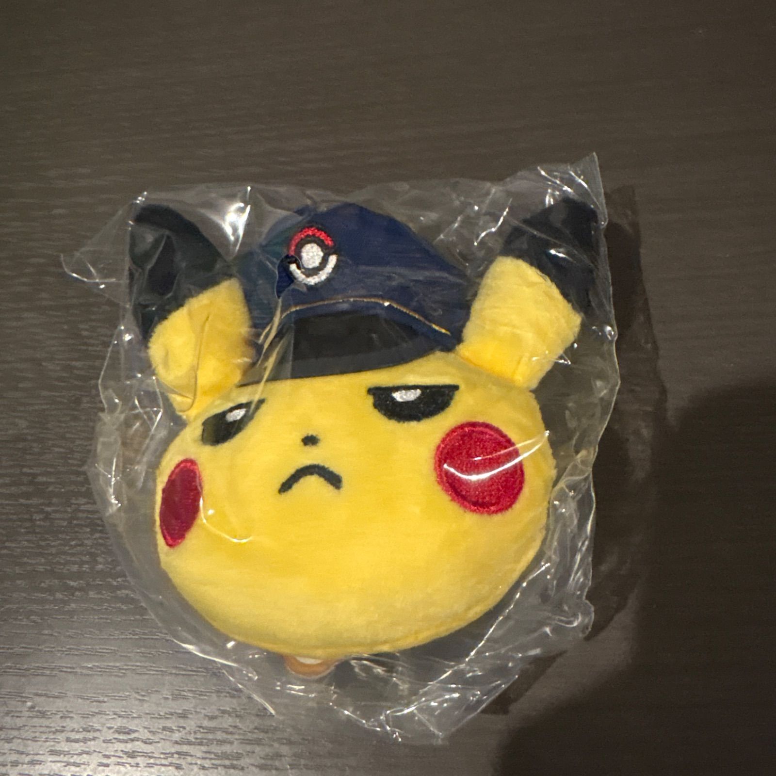 ★期間限定★ 韓国 ピカチュウ 駅長 クッション 釜山 キーホルダー付き 韓国限定 釜山 ポケモン駅長ピカチュウ ガチャガチャ キーホルダー