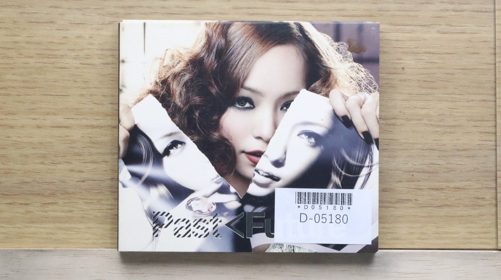 ☆送料無料☆PAST＜FUTURE/□安室奈美恵/Namie Amuro【4988064380107