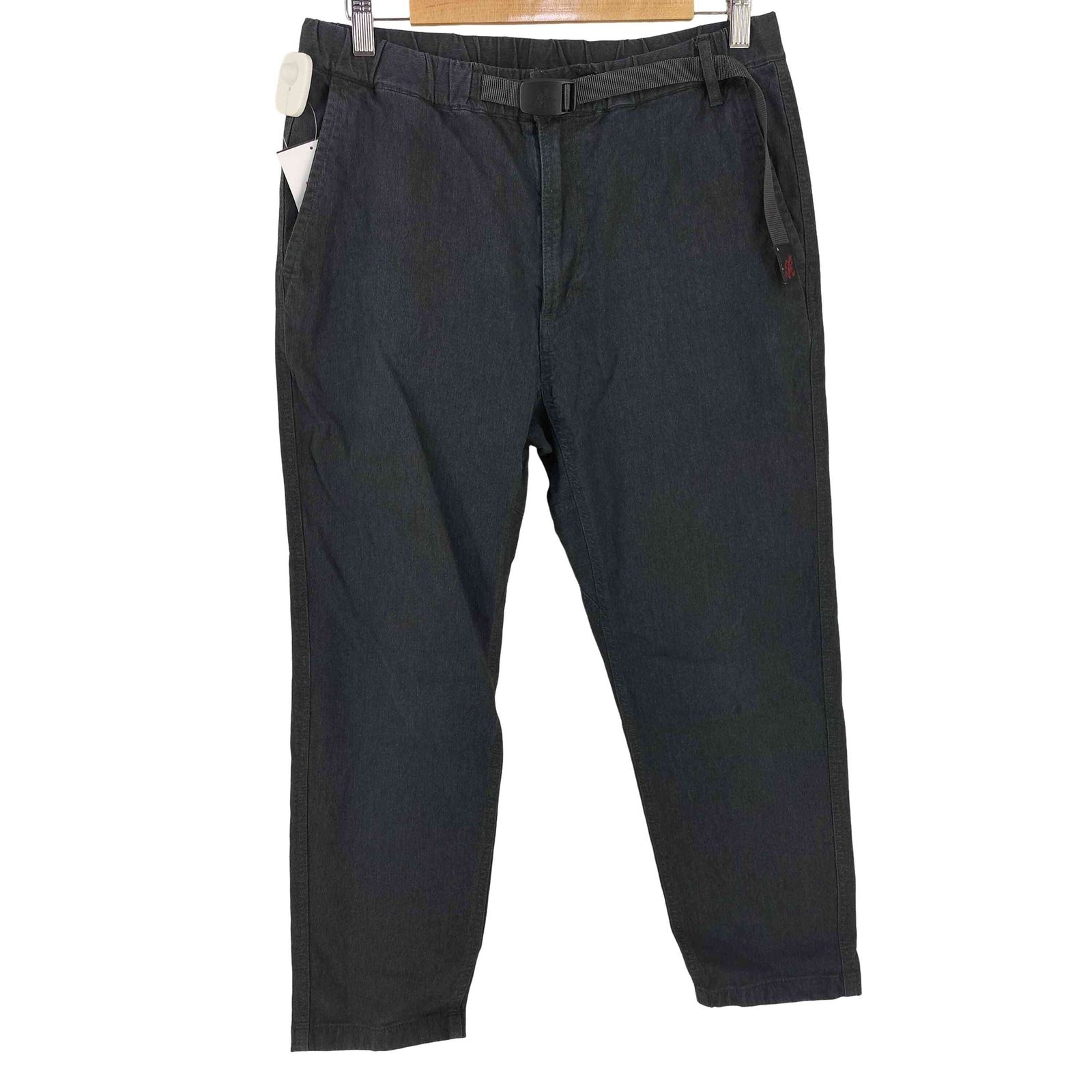 ホワイトマウンテニアリング WHITE MOUNTAINEERING STRETCHED TWILL TAPERED PANTS メンズ JPN：1