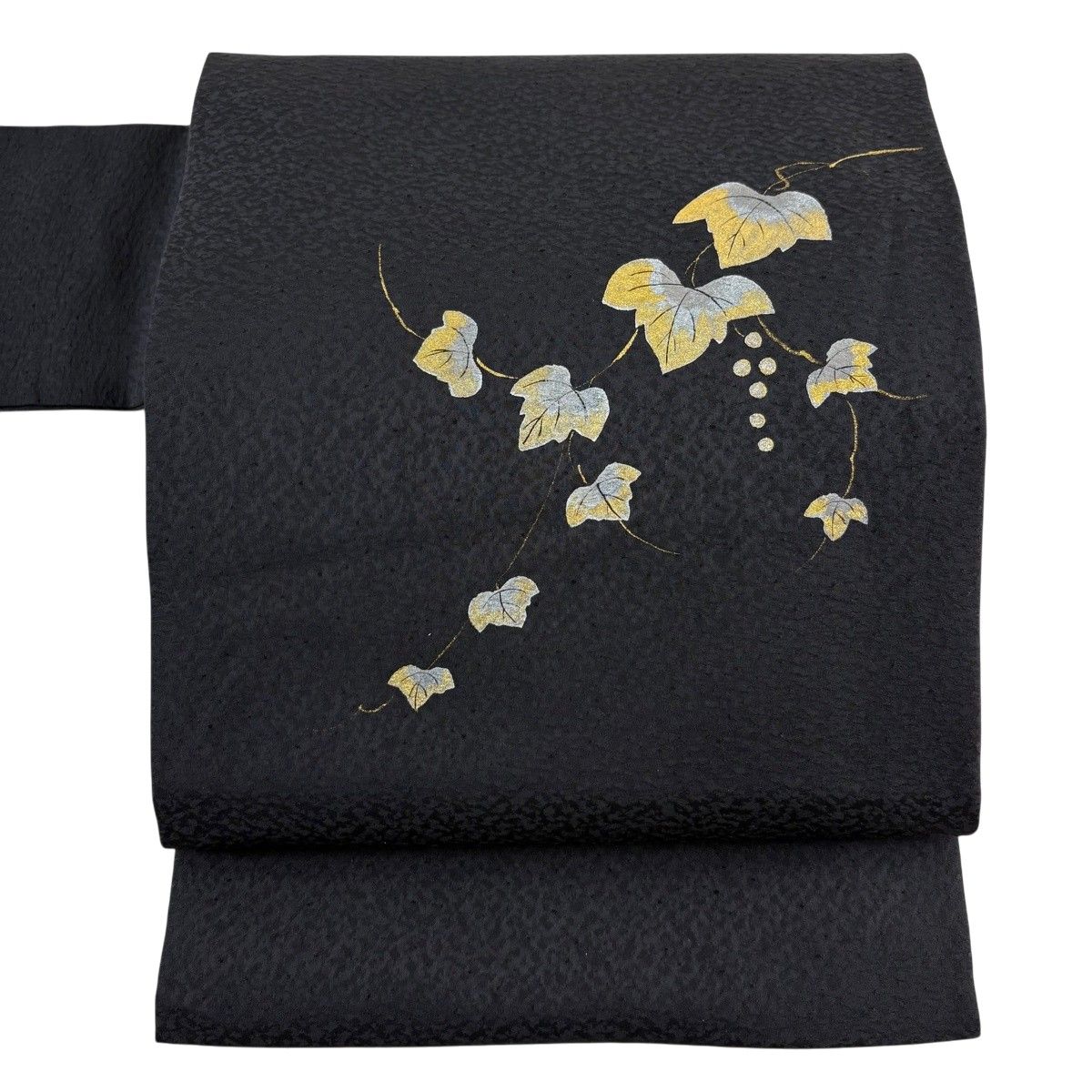 【美品】 名古屋帯 秀品 蔦 金銀彩 黒 正絹 【中古】