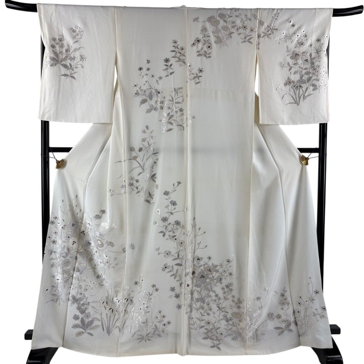 訪問着 身丈167cm 裄丈66cm M 袷 草花 金糸 刺繍 クリーム 正絹 逸品 【中古】