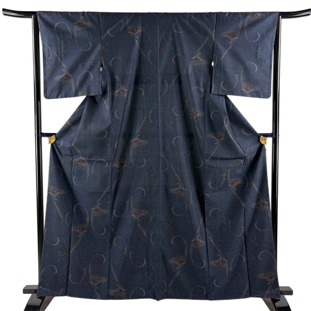 【美品】 大島紬 身丈163.5cm 裄丈64.5cm M 袷 純泥染 証紙 花唐草 濃紺 正絹 秀品 【中古】