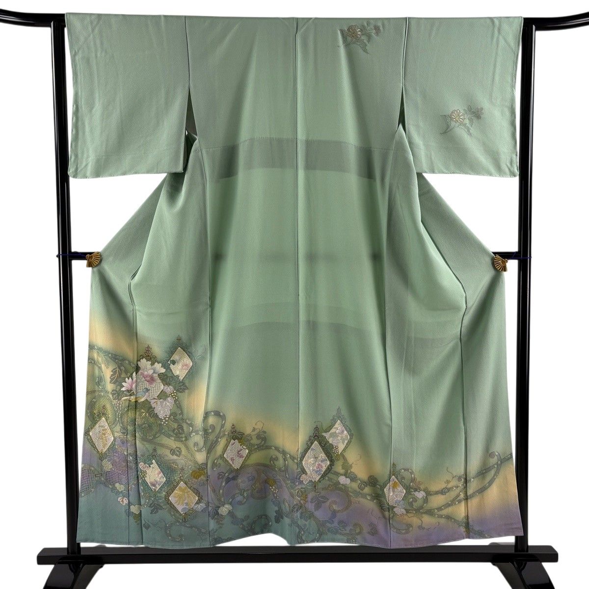 【美品】 訪問着 身丈155.5cm 裄丈64cm M 袷 花唐草 鳥 刺繍 ぼかし 薄緑 正絹 秀品 【中古】