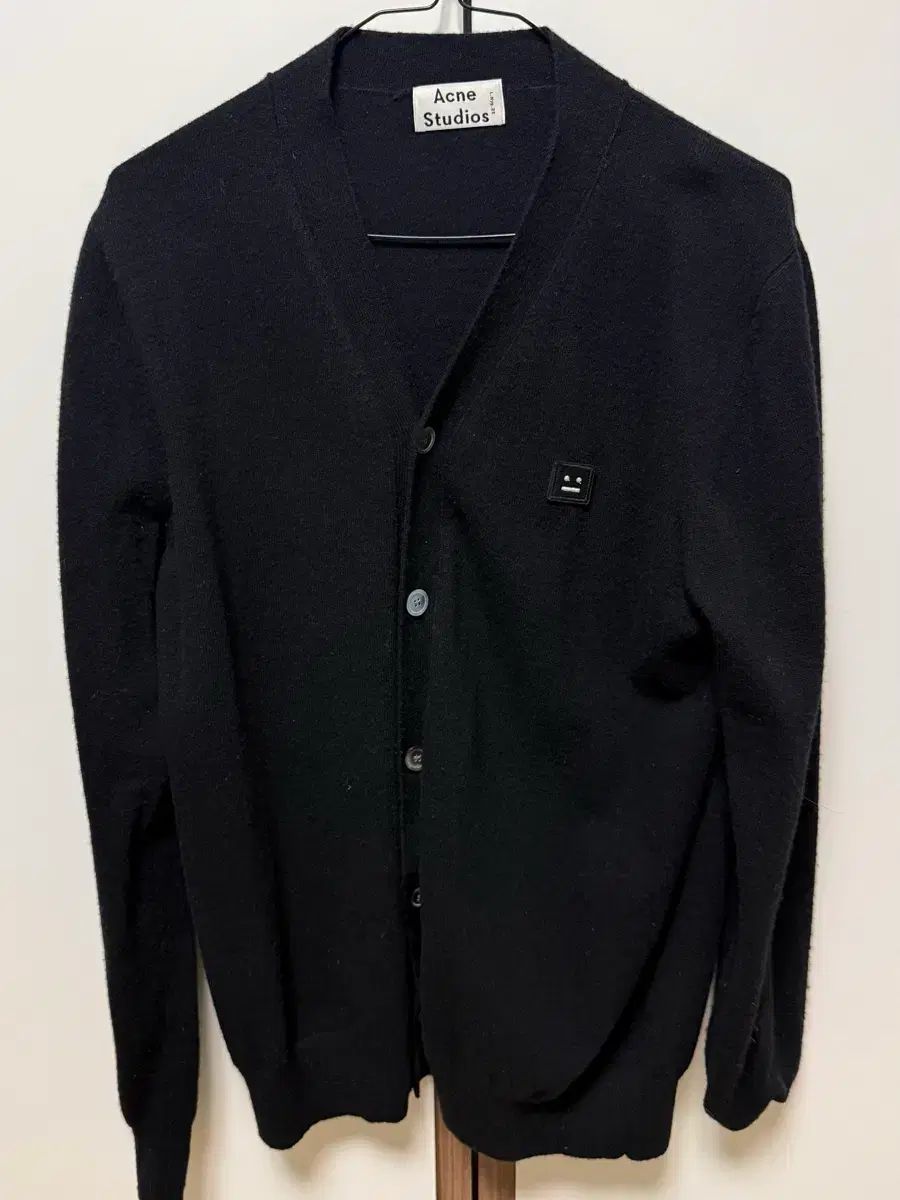 Acne Studios アクネストゥディオズ フェイス ロゴ ブラック カーディガン (xl)