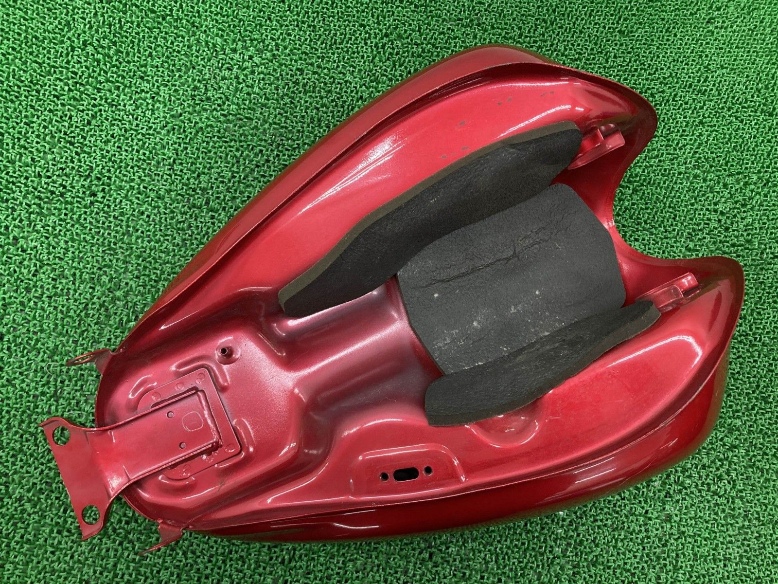 エリミネーター125 タンク 赤M カワサキ 純正 中古 BN125A