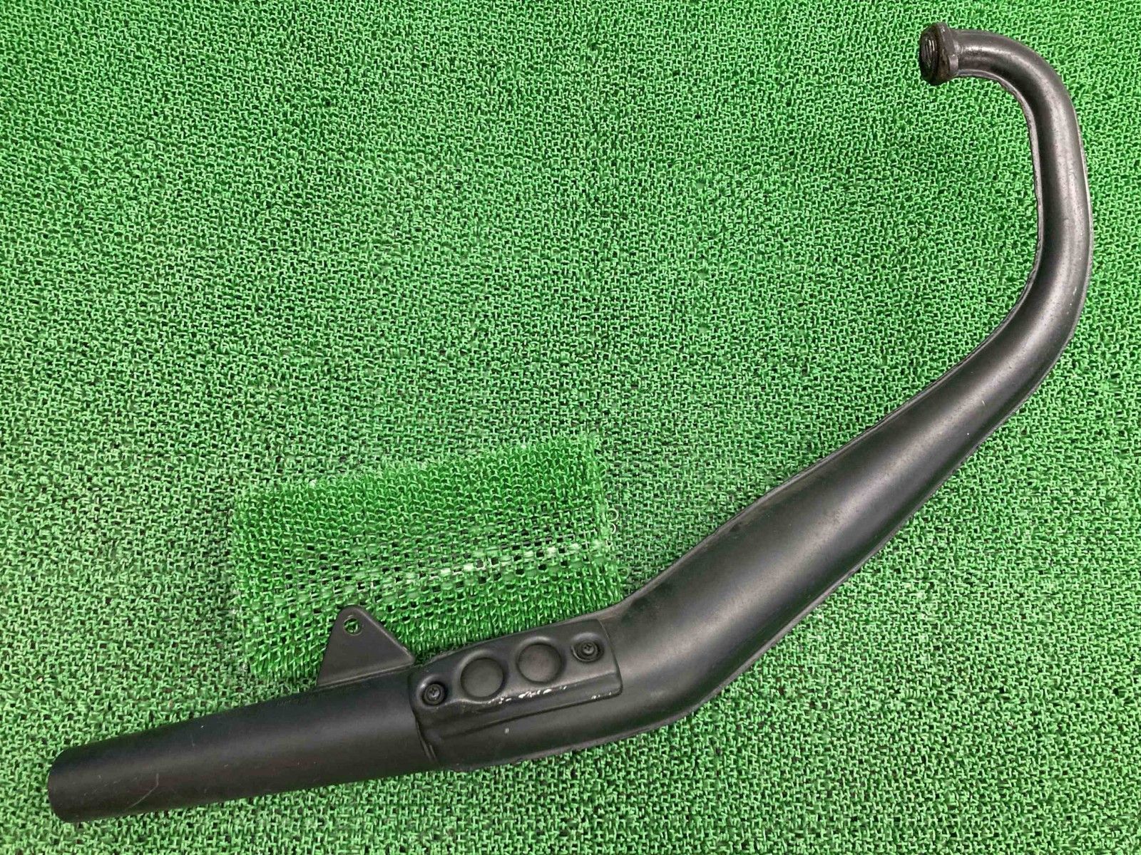 MBX50 チャンバーマフラー GE2 ホンダ 純正 中古 バイク 部品 修復素材やカスタムに 当時物 車検 Genuine 81 MBX50 チャンバーマフラー GE2 ホンダ 純正 中古 AC03 ヒートガード