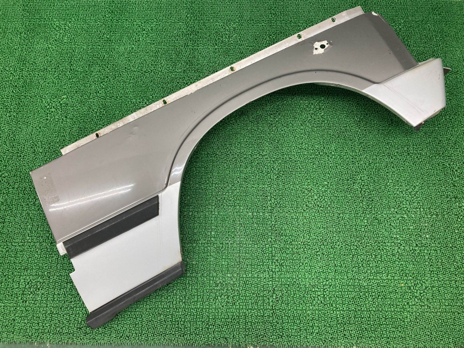 バイク ゼファー1100 フロントブレーキキャリパー 右 カワサキ 純正