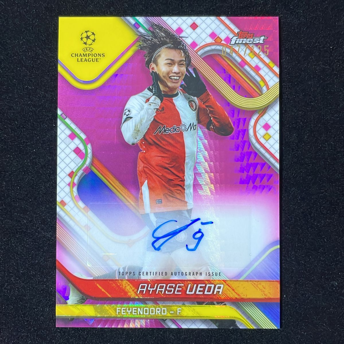 TOPPS UEFA CHAMPIONS LEAGUE FINEST 2023-24 上田綺世 直筆サイン