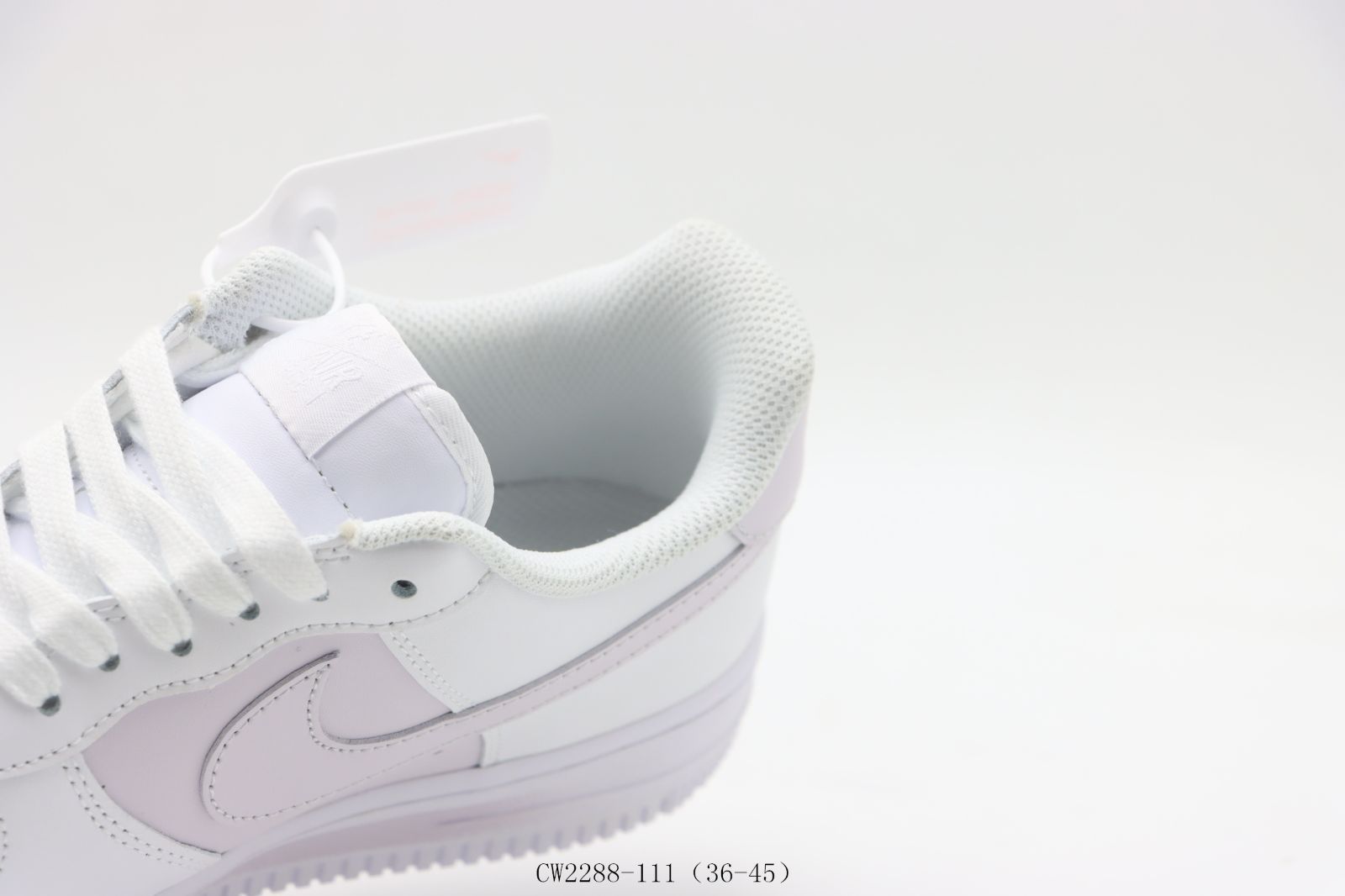 【今日特価】ナイキ Nike スケートシューズ CW2288-111 白ピンク 【今日特価】ナイキ Nike スケートシューズ CW2288-111 白ピンク