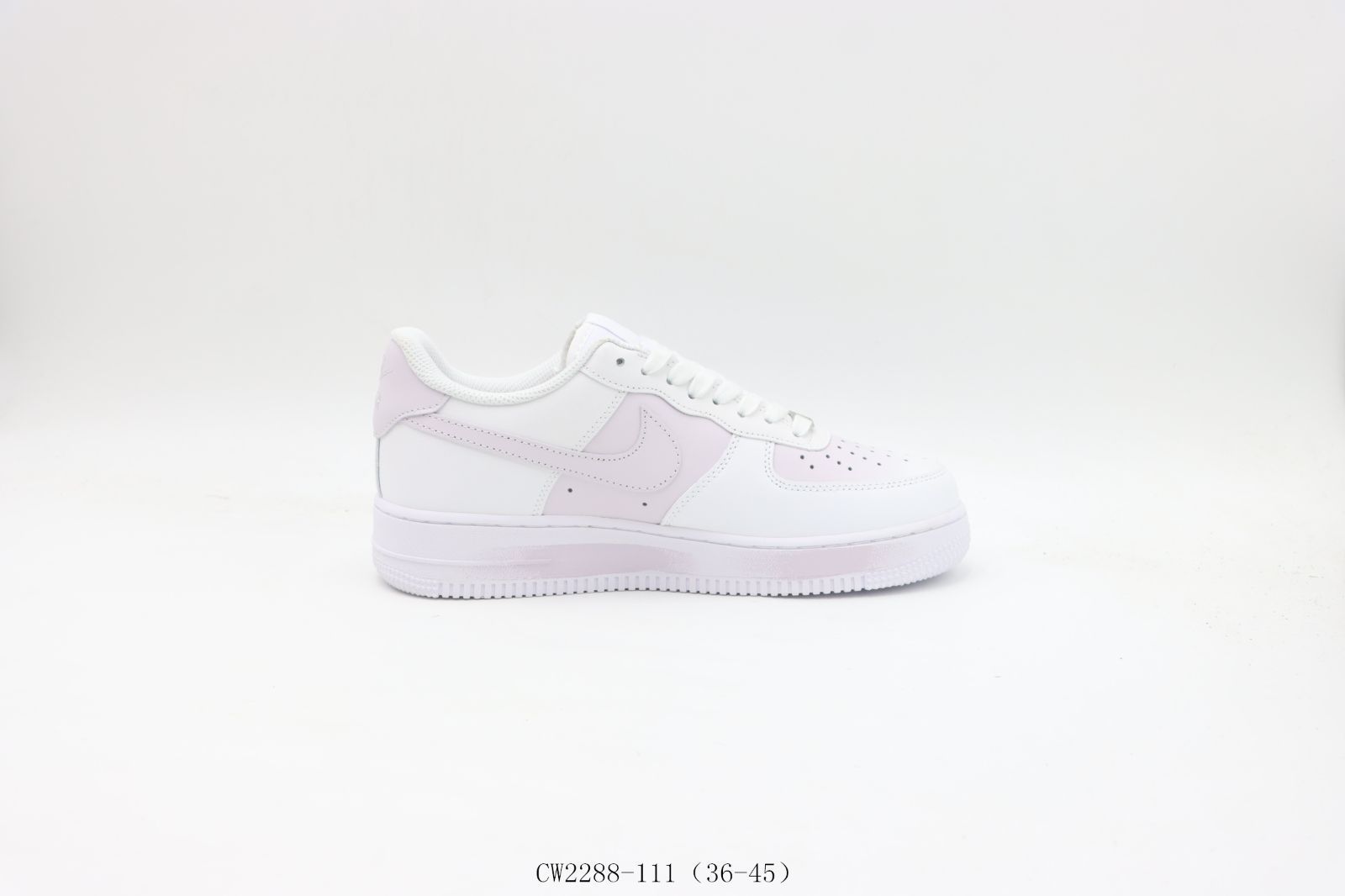 【今日特価】ナイキ Nike スケートシューズ CW2288-111 白ピンク 【今日特価】ナイキ Nike スケートシューズ CW2288-111 白ピンク