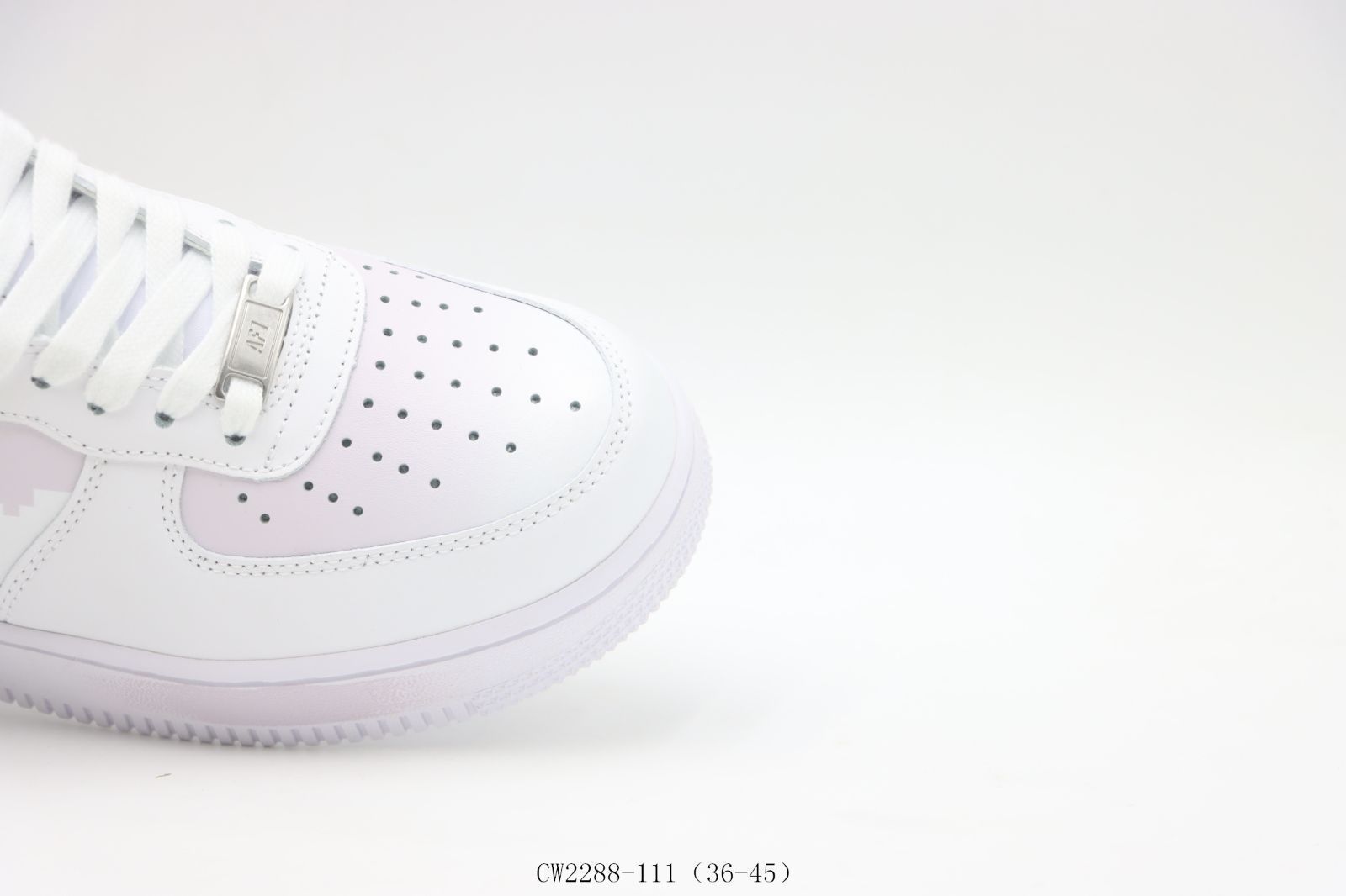【今日特価】ナイキ Nike スケートシューズ CW2288-111 白ピンク 【今日特価】ナイキ Nike スケートシューズ CW2288-111 白ピンク