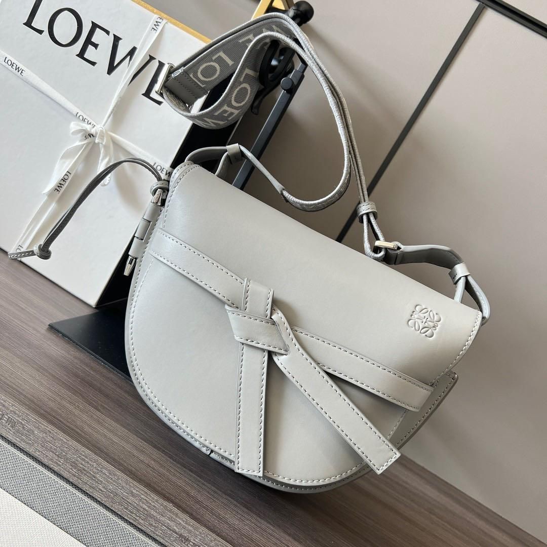 LOEWE ロエベ タン ゲート　ミニ ショルダーバッグ