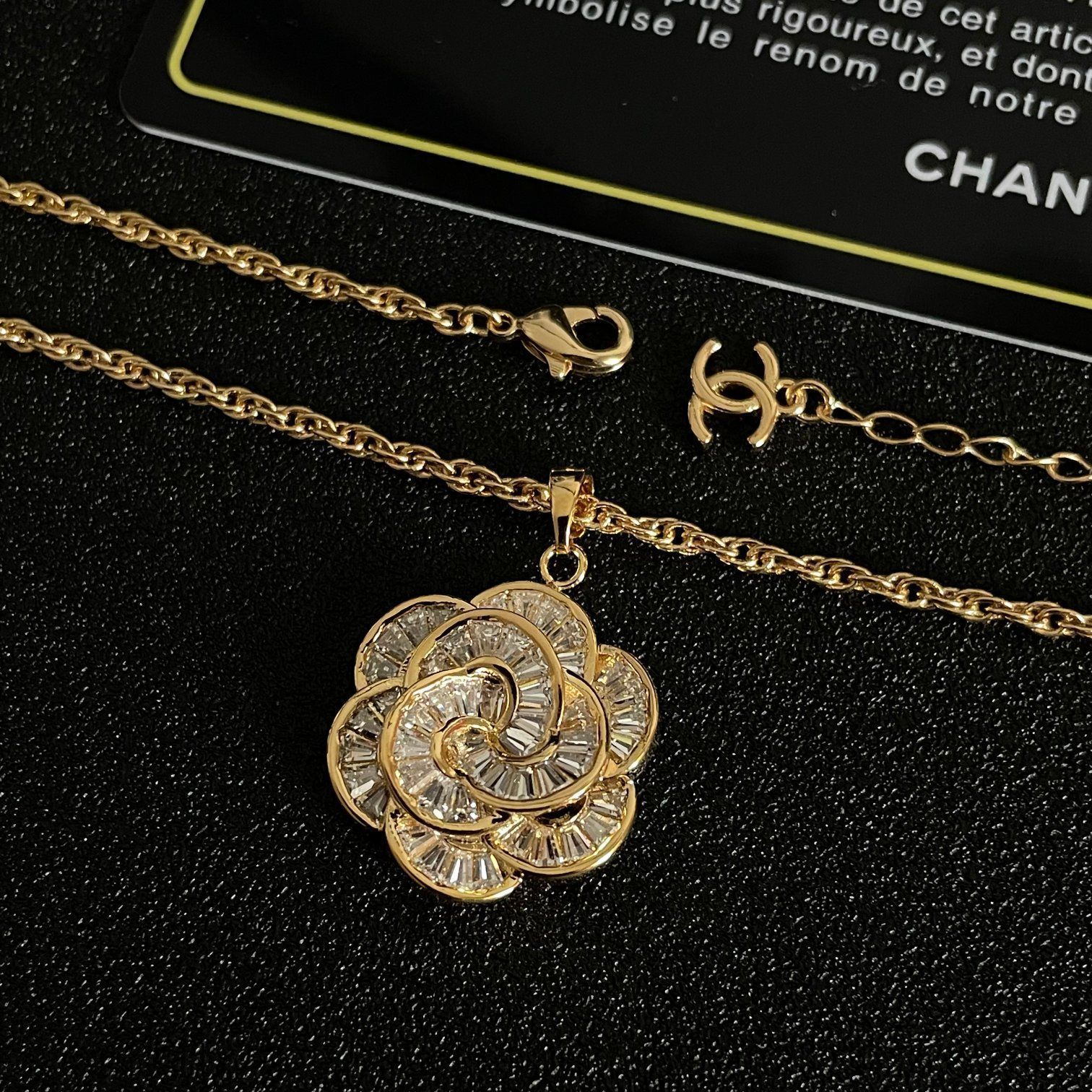 【今日特価】Chanel ヴィンテージ ネックレス 送料無料 特別価格! 【今日特価】Chanel ヴィンテージ ネックレス 送料無料 特別価格!