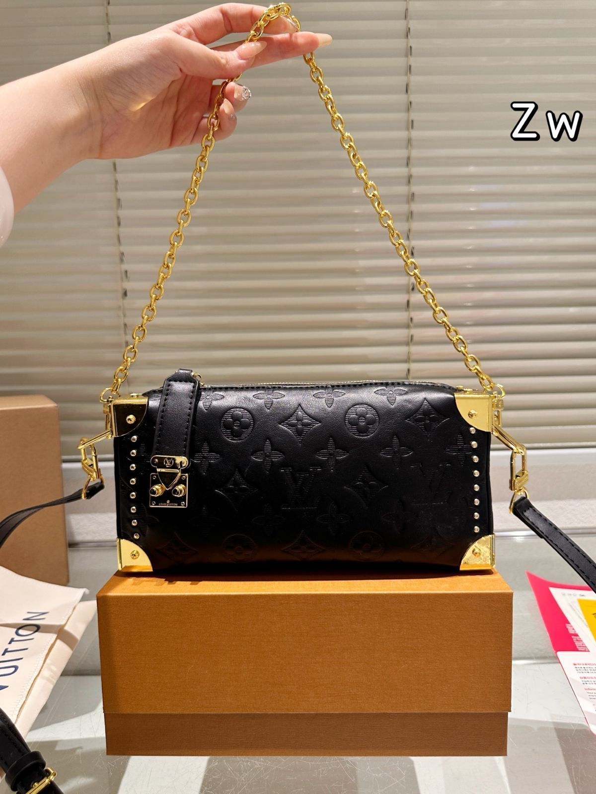 【今日特価】Liu Yifei's Favorite! LV Slim Trunk Soft Box 劉亦菲おすすめ！LV スリム トランク ソフト ボックス