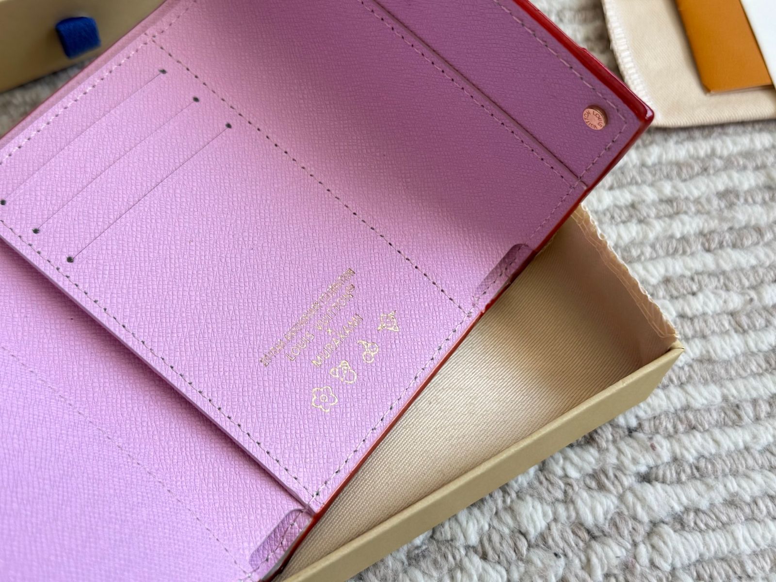 【今日特価】L Brand New Wallet - L ブランド 新作 財布