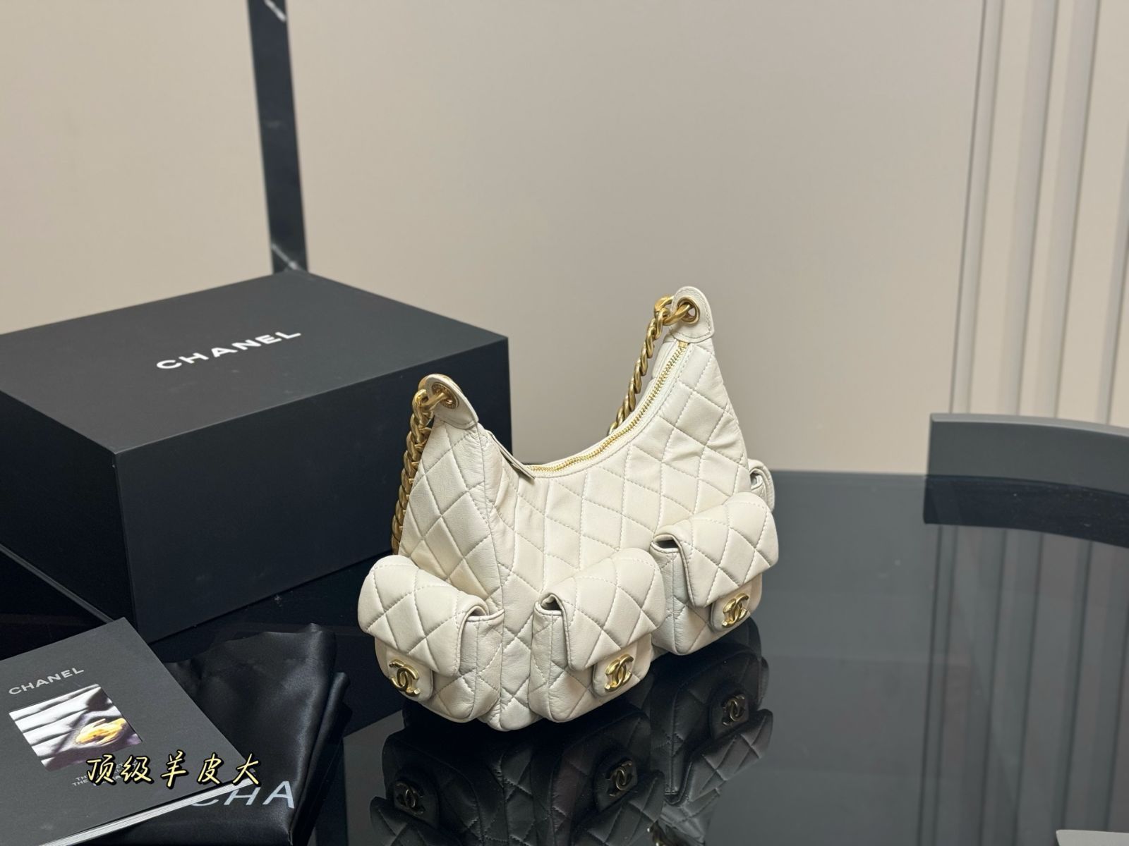 【今日特価】Chanel Hobo バッグ（シャネル ホボ バッグ）