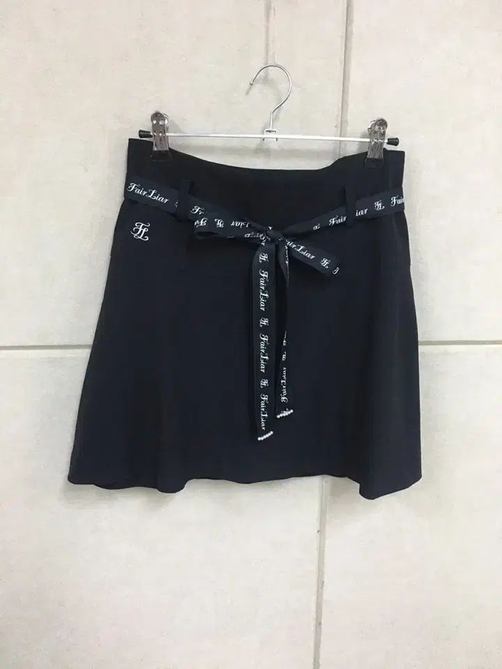 フェアライアー 正規品 ゴルフ スカート ブラック キュロットパンツ リボン紐装飾 フレア