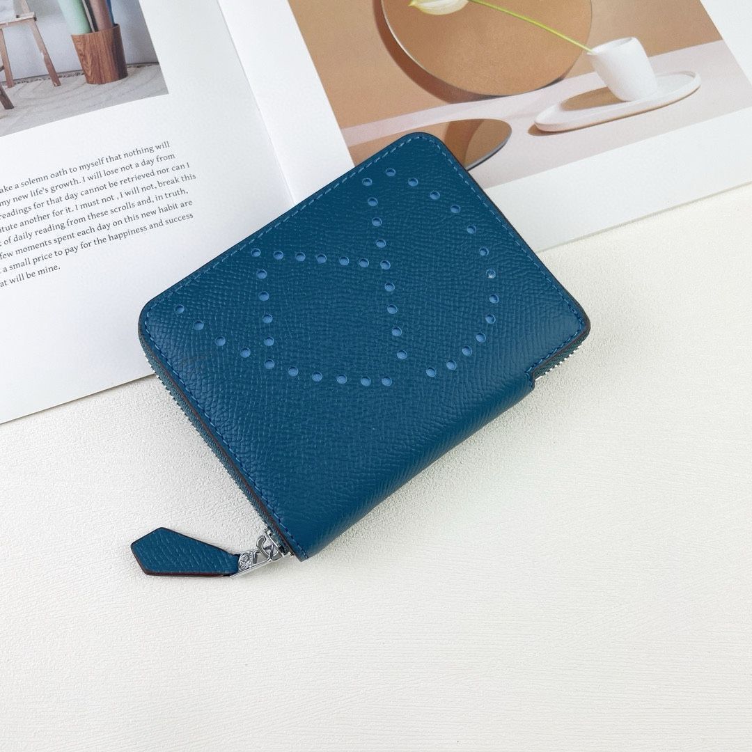 【本日限定特価】Hermes Silk’in コンパクト財布 エンプソン?バレニアレザー シンプルで高級感あるデザイン[本日特価|新品未使用品] 7,644円