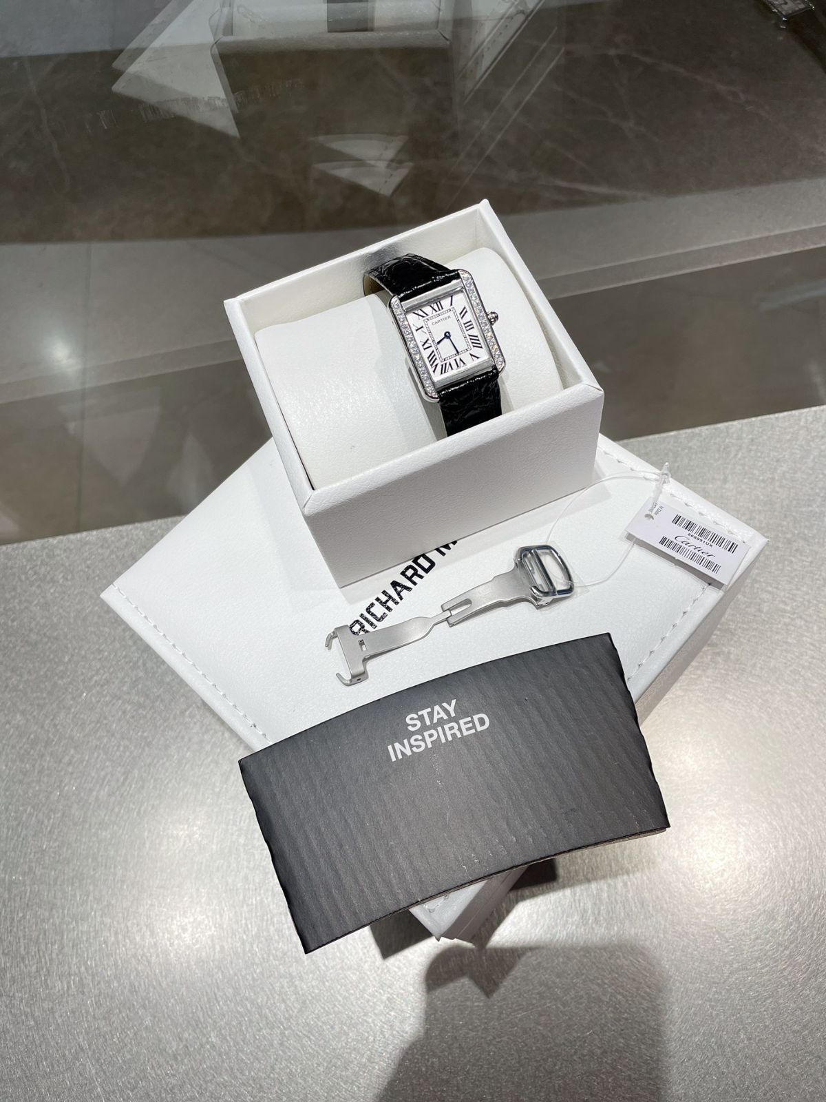 カルティエ　cartier　腕時計　クオーツ時計｜本日限定特価｜新品未使用