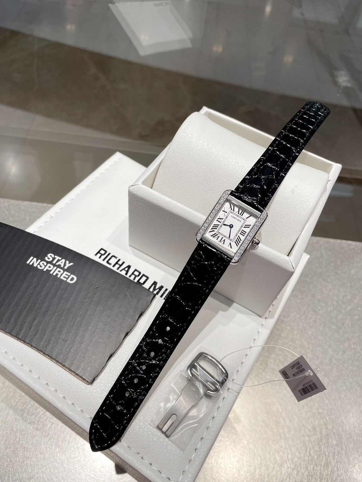 カルティエ　cartier　腕時計　クオーツ時計｜本日限定特価｜新品未使用