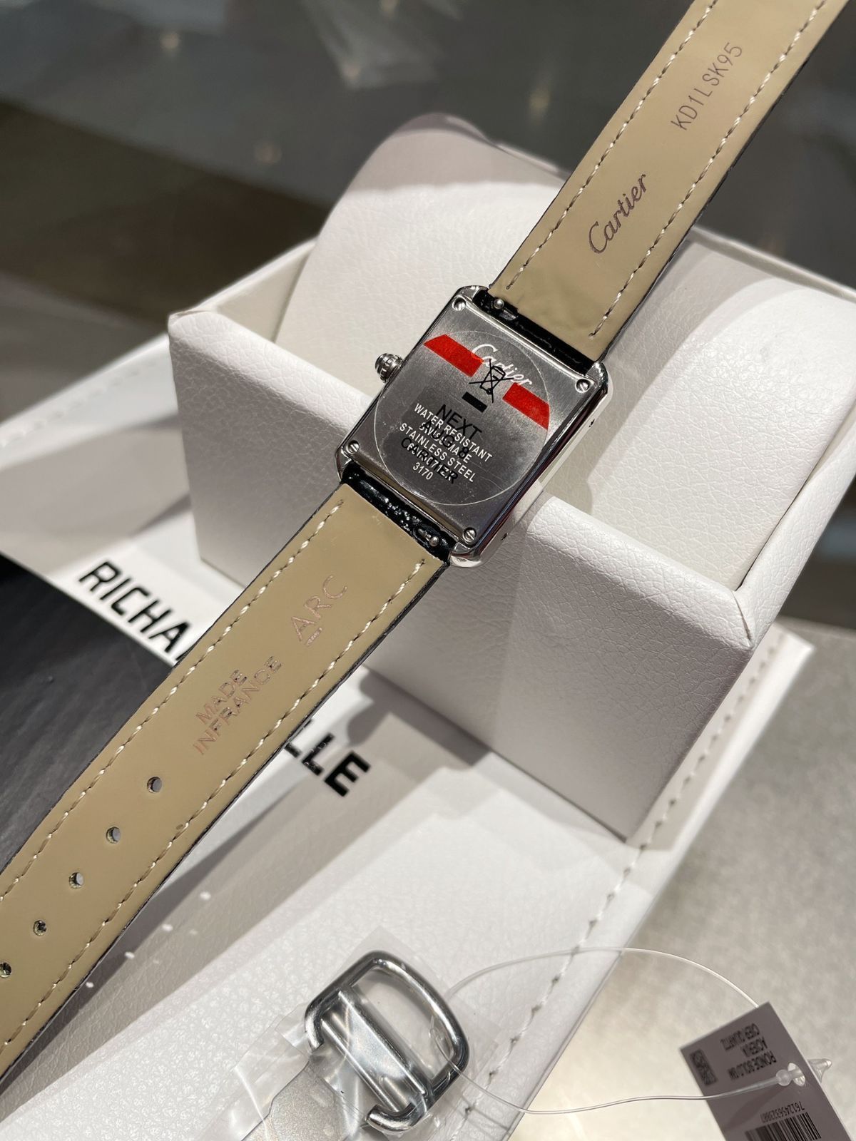 カルティエ　cartier　腕時計　クオーツ時計｜本日限定特価｜新品未使用