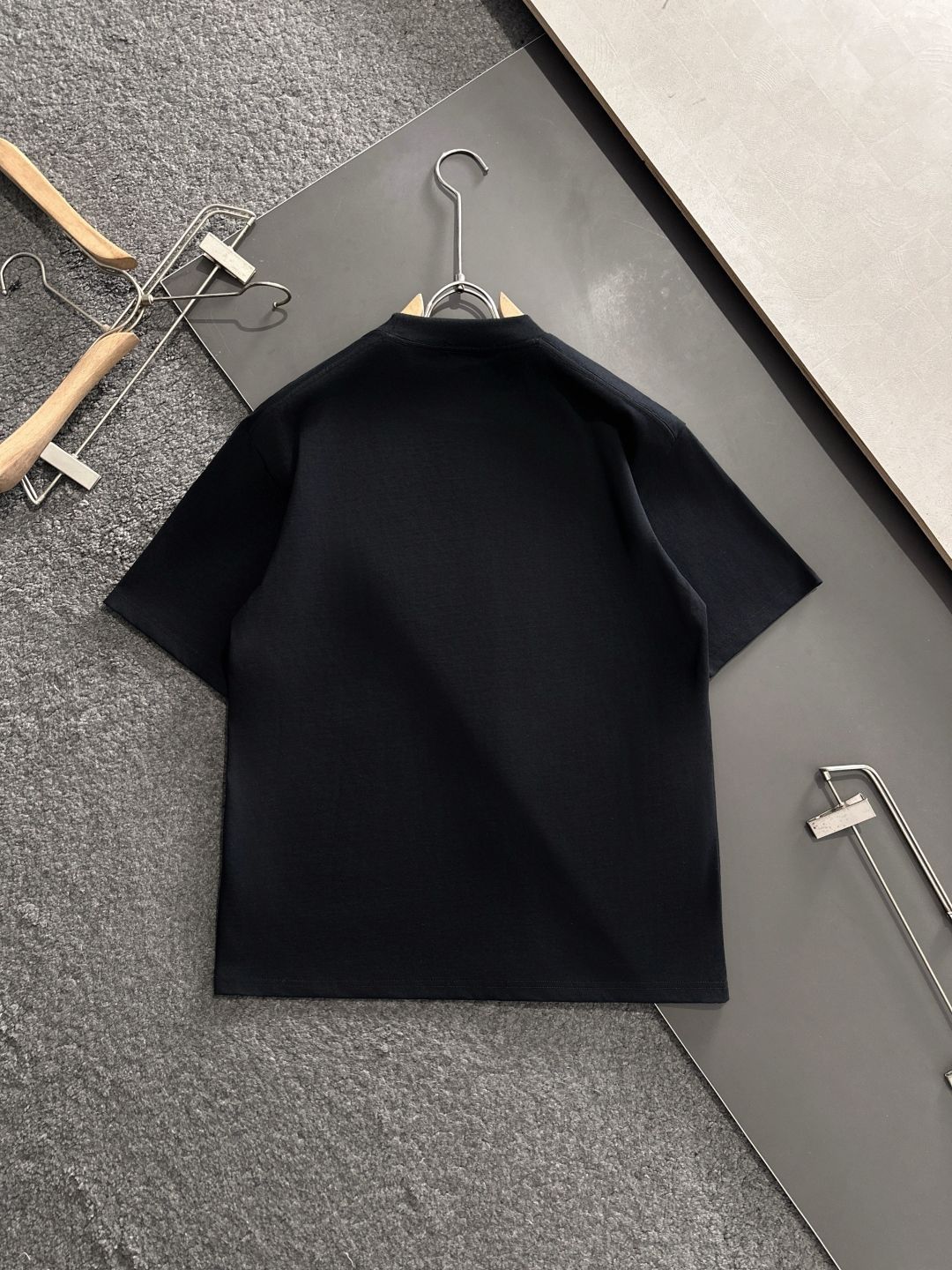【今日特価】GUC 2025SS TEE ギュックティー