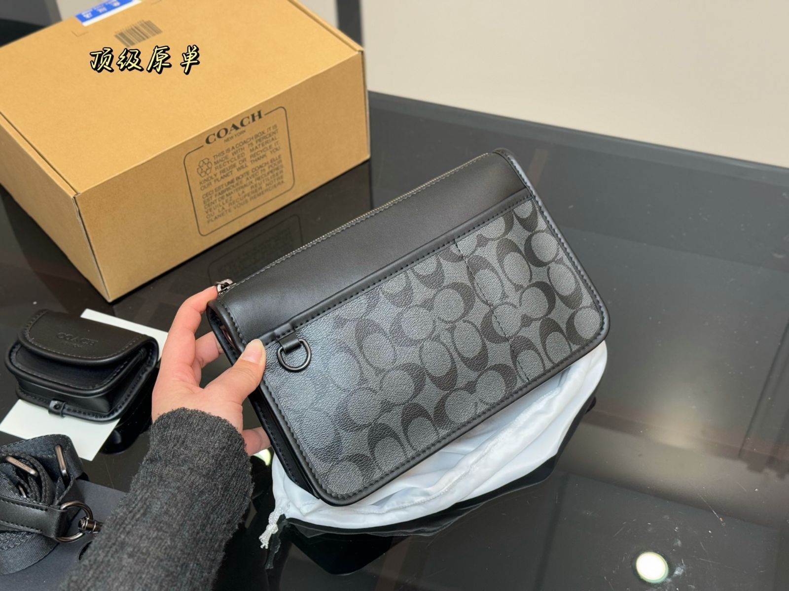 【今日特価】COACH メンズ 2 in 1 バッグ 25×16cm-WTO輸入2