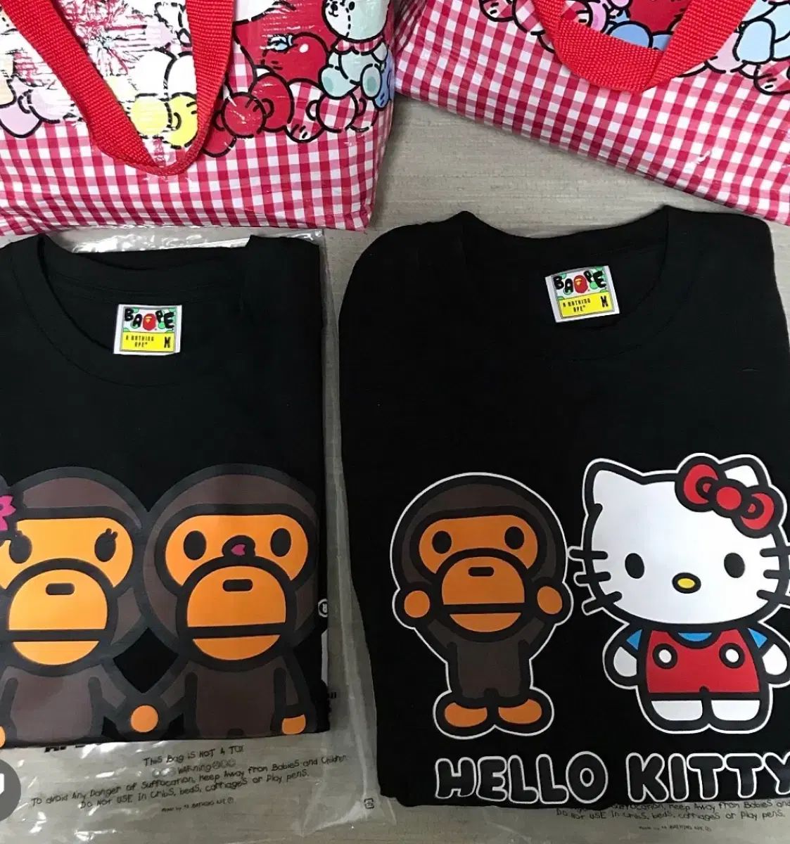 A BATHING APE(アベイシングエイプ) ベイビー マイルロ x HELLO KITTY