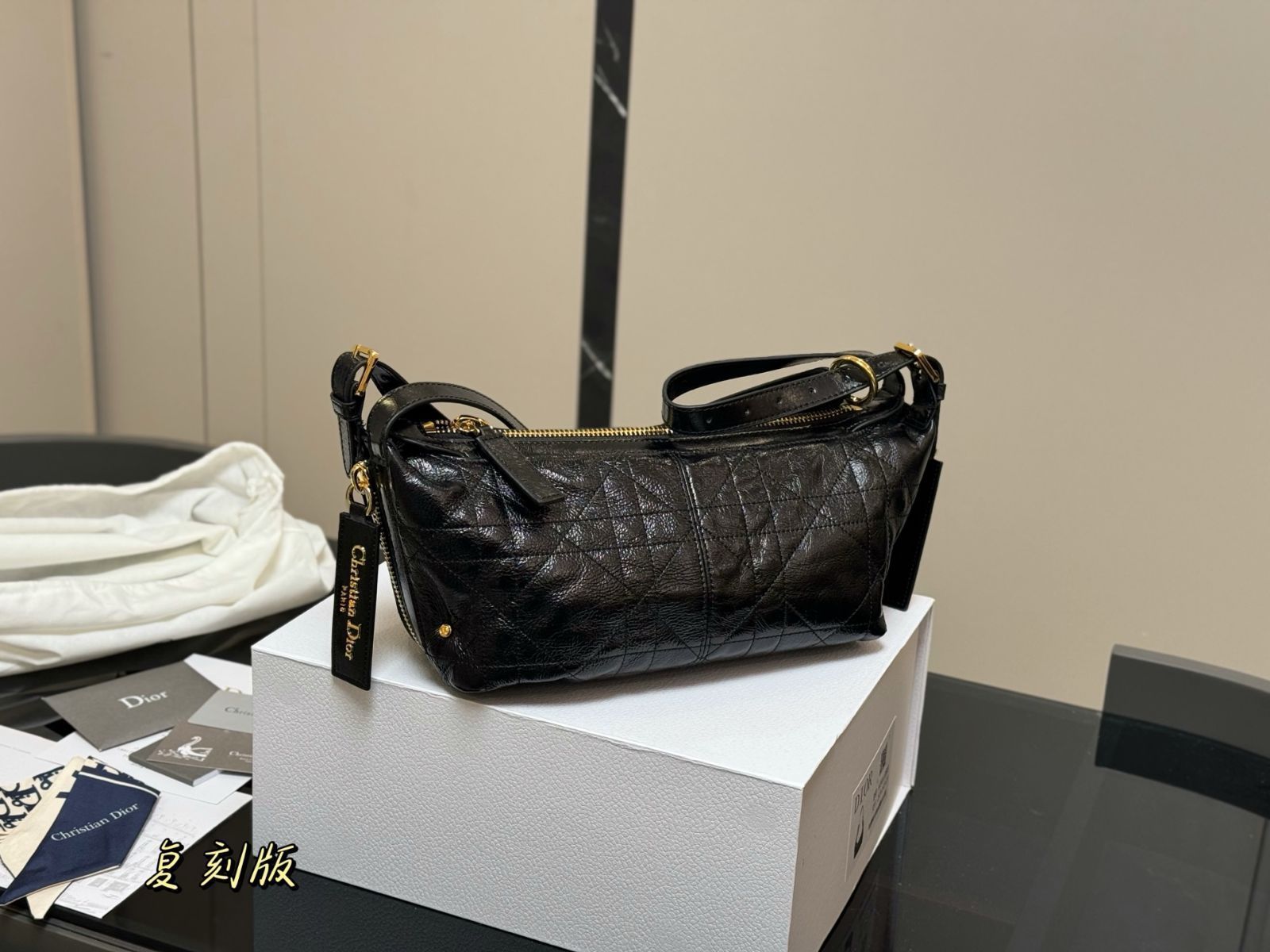【今日特価】Dior D-Journey Hobo Bag ディオール D-Journey ホボ バッグ
