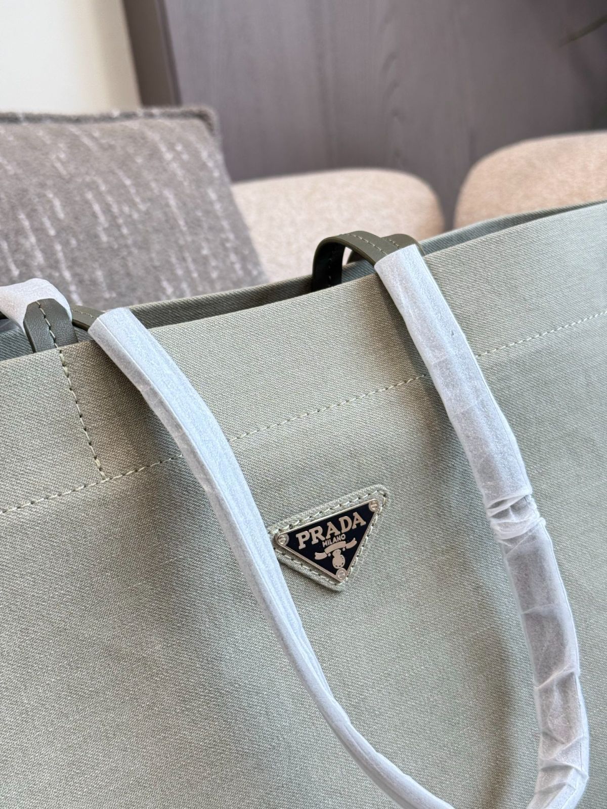 今日特価】Prada デニム ショッピングバッグ マッチグリーン（38×30cm