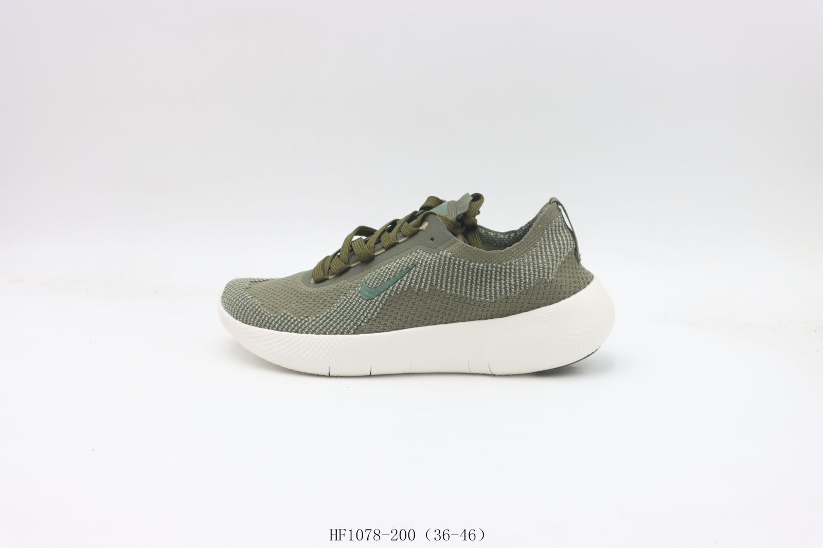 【今日特価】ナイキ ランニングシューズ 軍緑 HF1078-200（Army Green）