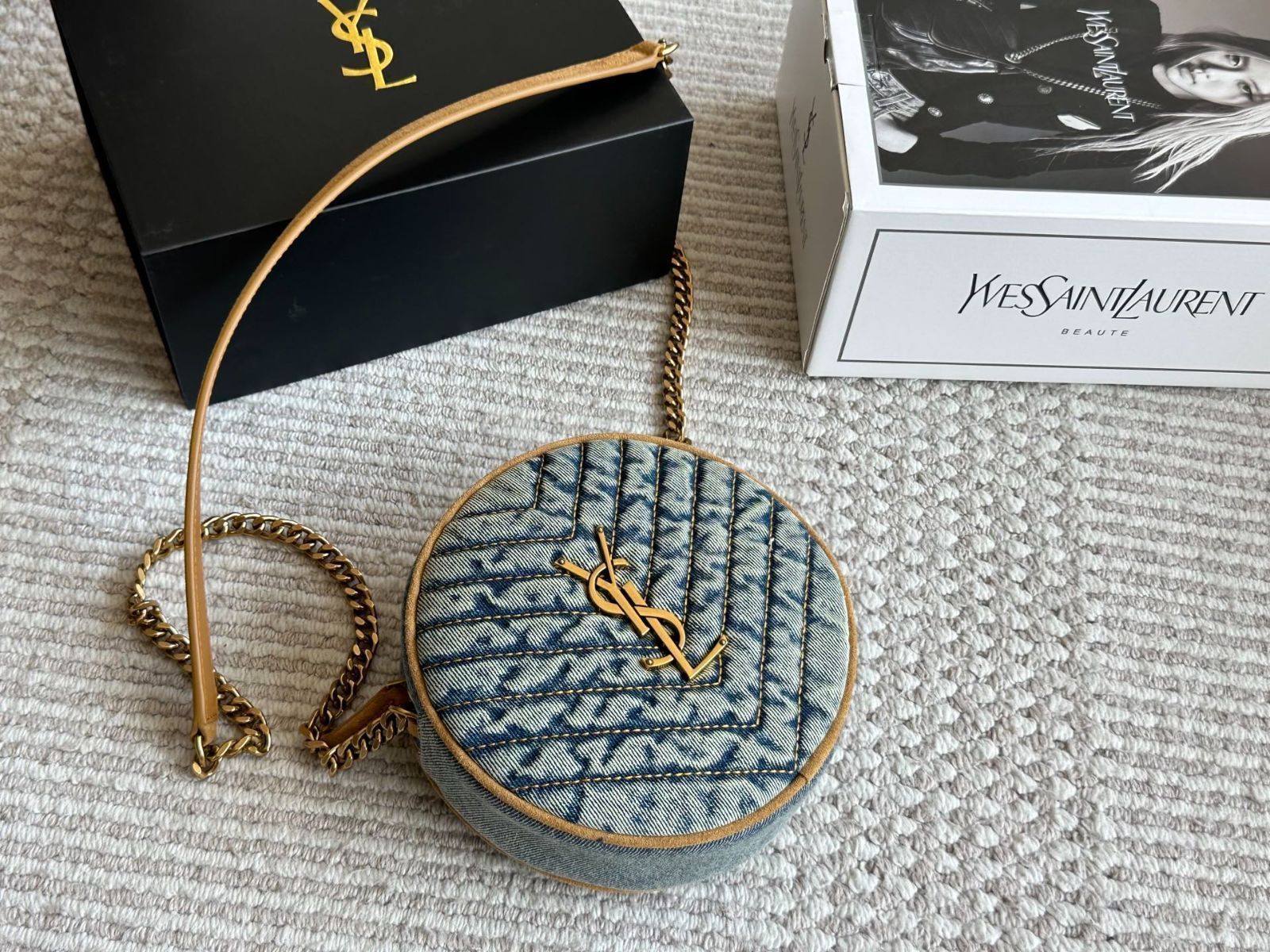 【今日特価】YSL Round Cake Bag ワイエスエル ラウンドケーキバッグ