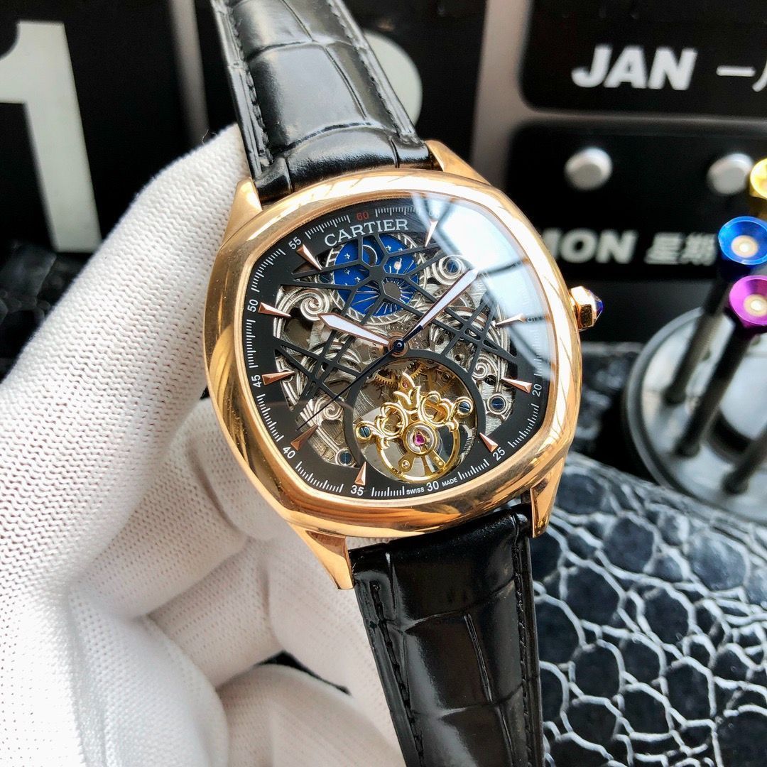 CARTIER（カルティエ）メンズウォッチ - 42mm 自動巻き機械式/本革