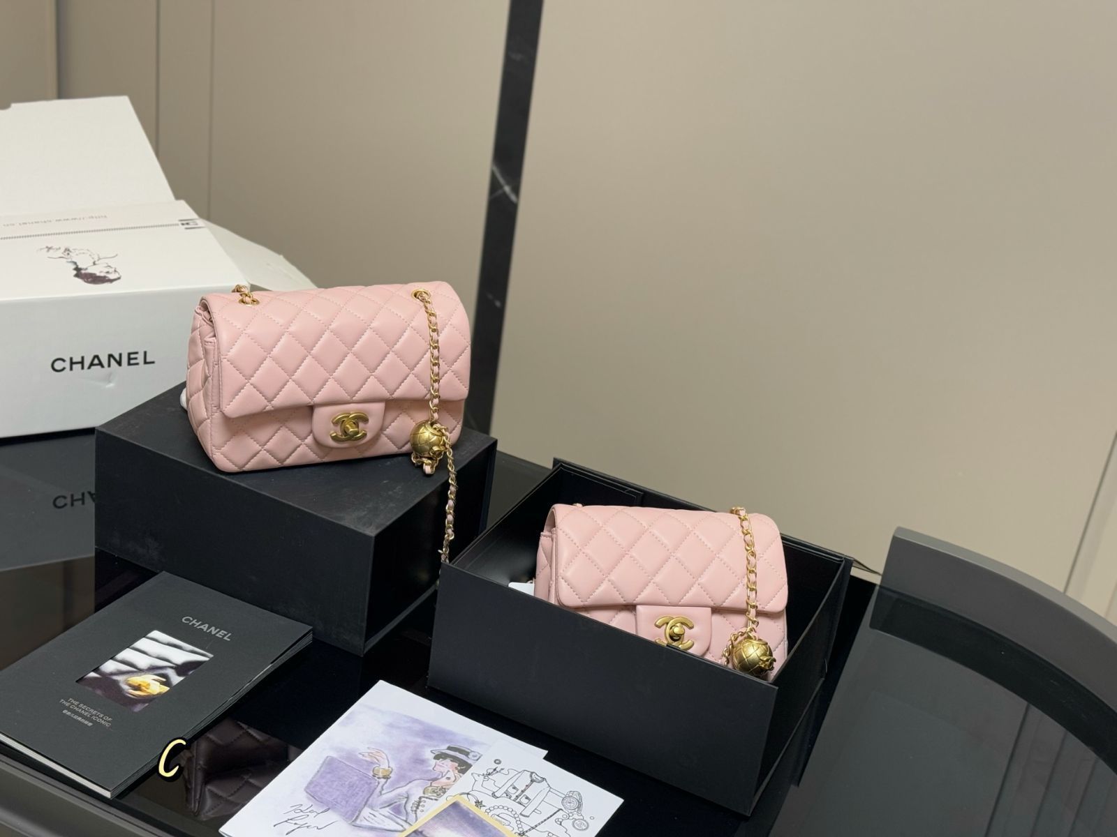 CHANEL メタルボール スクエアミニバッグ ? 2サイズ展開 [本日特価|新品未使用品]