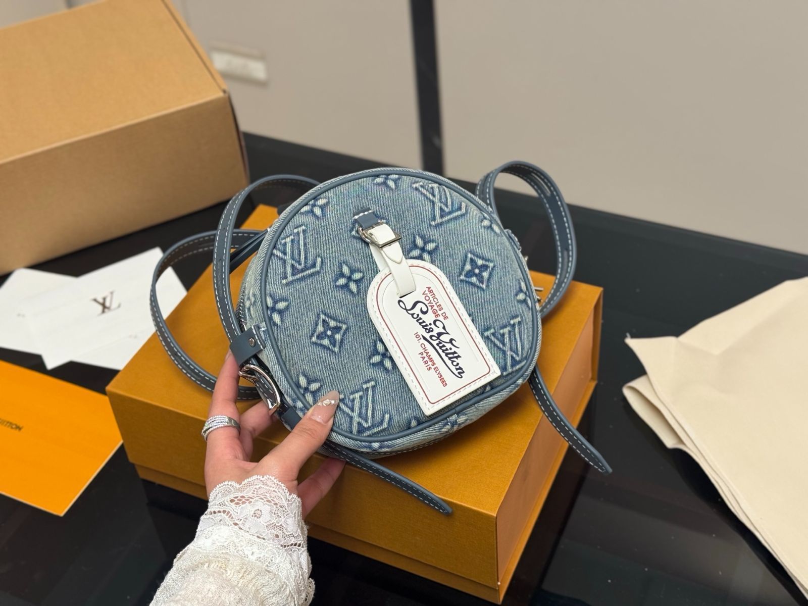 【今日特価】LV Round ? Bag 高訂版 オリジナルジーンズ エルヴィー 丸いパイ バッグ