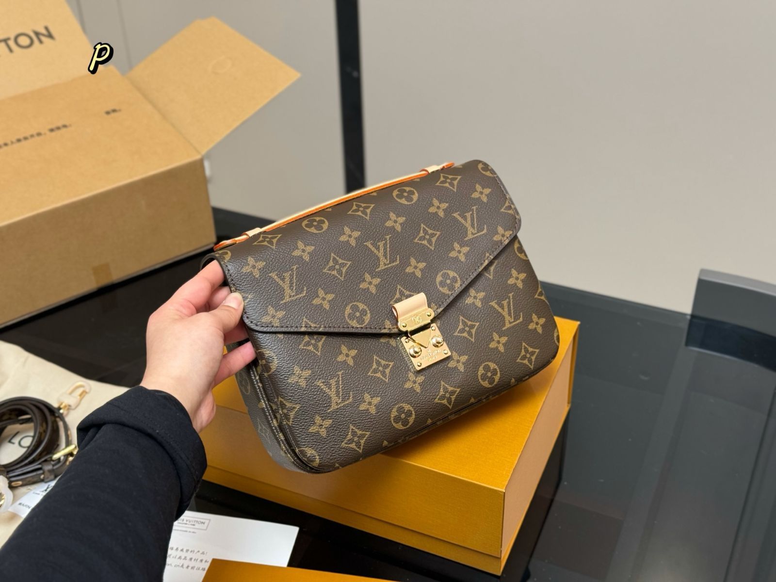 【今日特価】LV Monogram Messenger Bag ルイ・ヴィトン モノグラム メッセンジャーバッグ-WTO輸入2