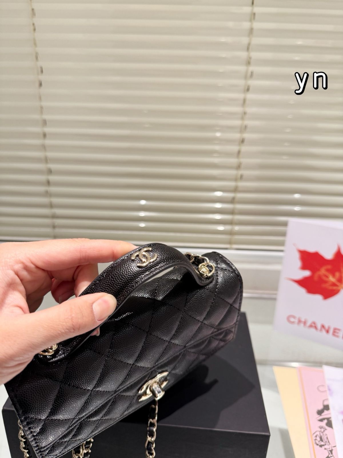 【今日特価】CHANEL デュアルショルダーバッグ 18×12cm