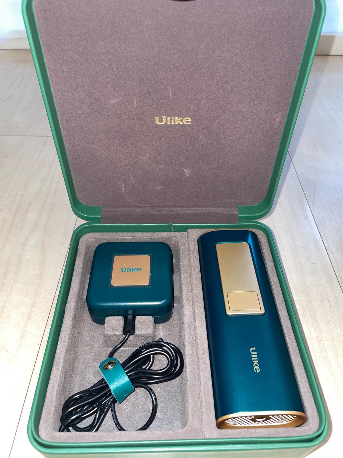 ［中古］Ulike 家庭用脱毛器 UI04 Ulike ユーライク UI04 家庭用IPL光美容器 脱毛器 グリーン 元箱付き