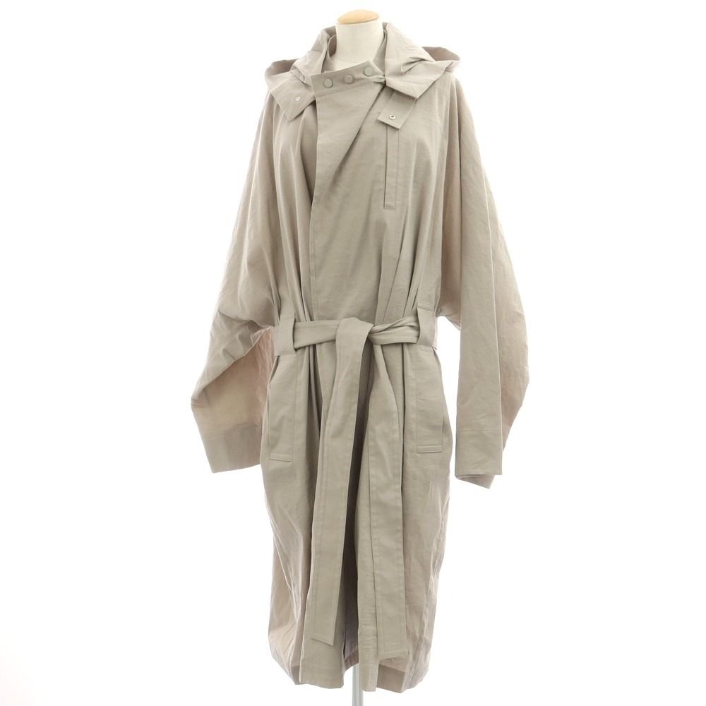 【中古】イッセイミヤケ ISSEY MIYAKE 2025年春夏 ストレッチナイロン フーデッドコート グレージュ【サイズ表記なし(L位)】【レディース】